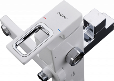 Душевая система с тропическим душем Gappo G17 G2417-8, белый/латунь