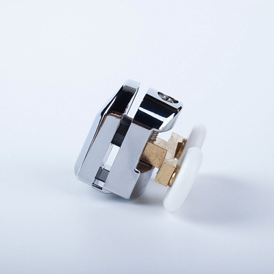 966D23C6DZ Ролик для душевой зоны двойные, 2 верхних + 2 нижних, стекло 5-6 мм, пластик, хром