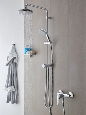 Душевая система Grohe Tempesta 27389002 с переключателем