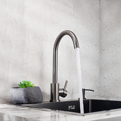 Смеситель для кухни РМС SUS124PVD-017F с PVD покрытием Нержавеющая сталь