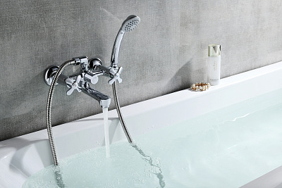 Смеситель для ванны Lemark Partner LM6542C